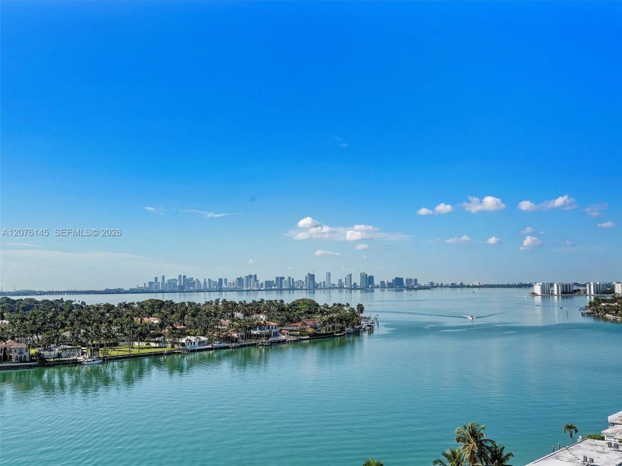 900 SW Bay Dr , Unit 617 & DS31, Miami Beach, FL 33141 Photo