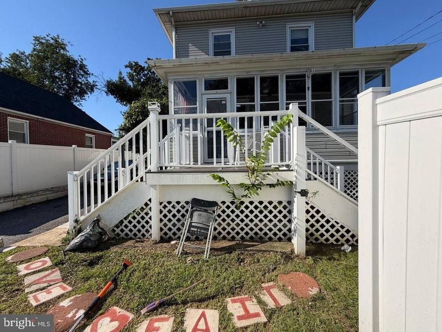 205 Charles Street , Baltimore, MD 21225 Main Photo
