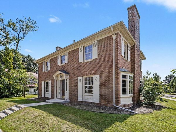 919 Riverside Drive, South Bend, IN 46616
