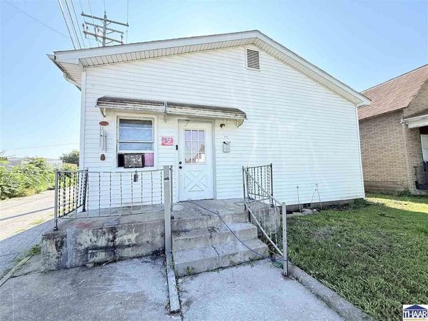 14 S 17th Street, Terre Haute, IN 47807