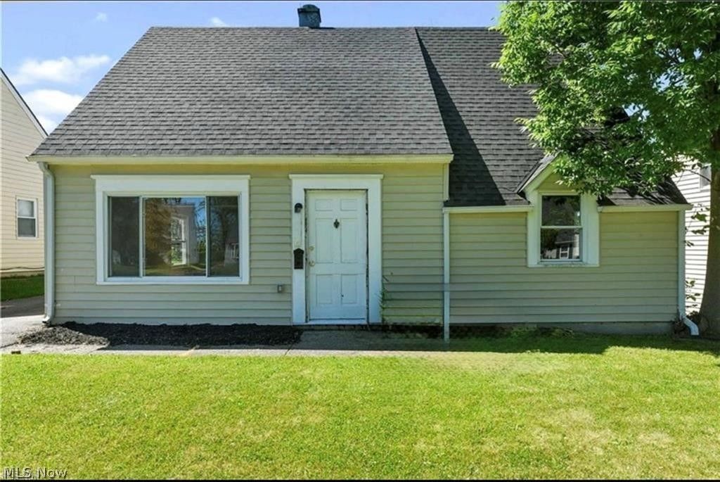 20216 Butternut Lane, Warrensville Heights, OH 44128 Main Photo
