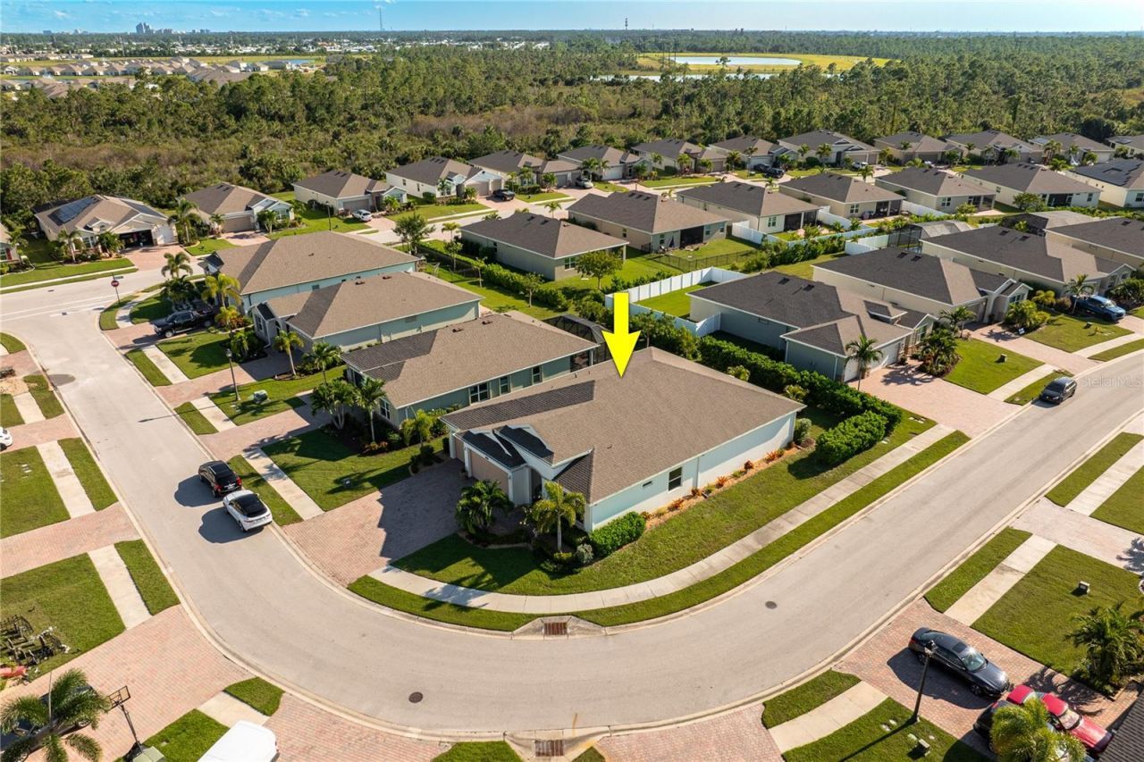 3286 Baravaldo Circle, Cape Coral, FL 33909 Photo
