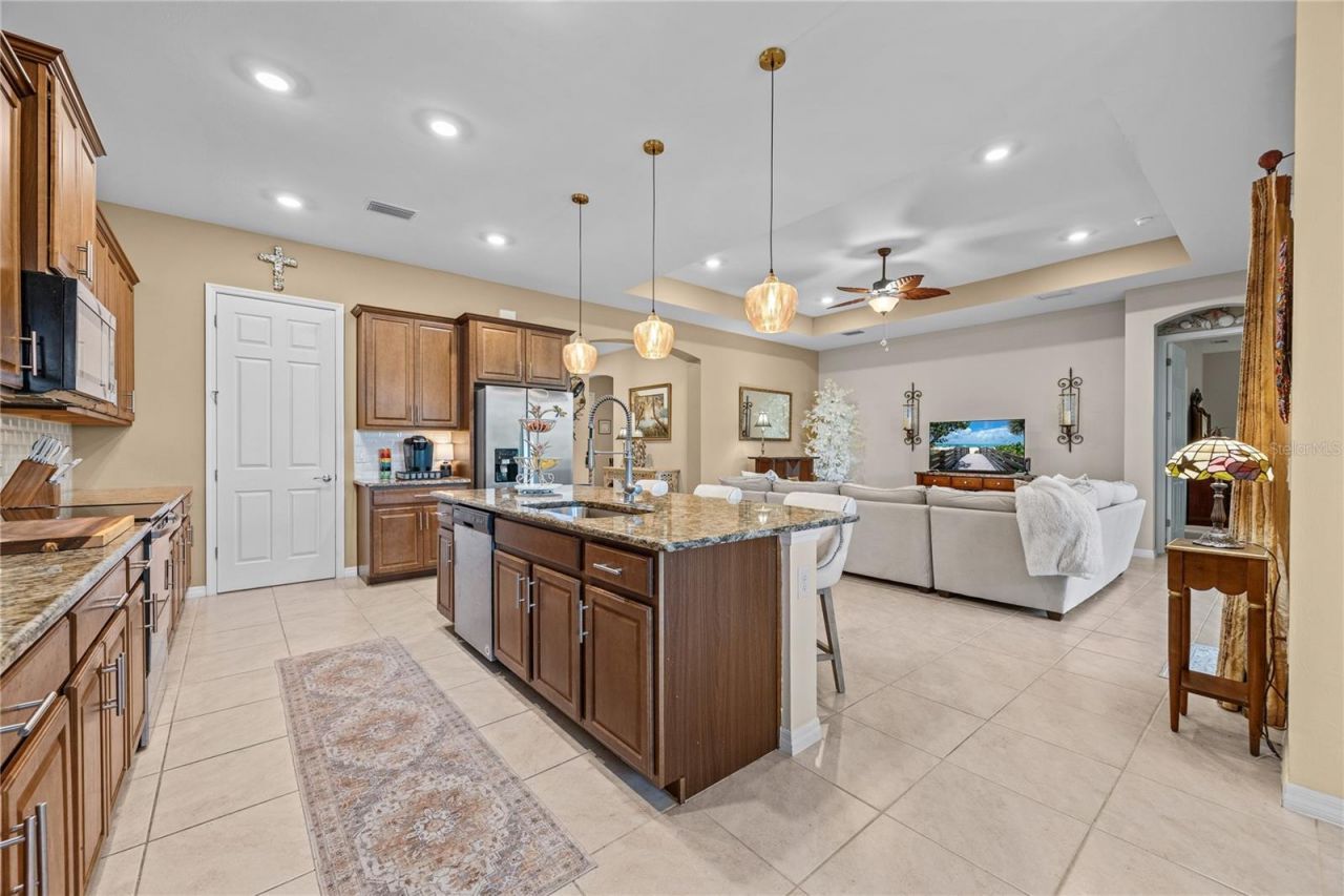 3286 Baravaldo Circle, Cape Coral, FL 33909 Photo