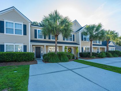 1004 Washitonia Way Charleston, SC 29492