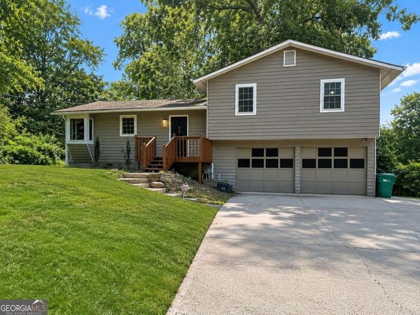 1758 Eric Circle, Lawrenceville, GA 30043