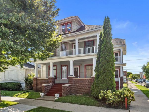 1900-1902 Franklin St, Racine, WI 53403