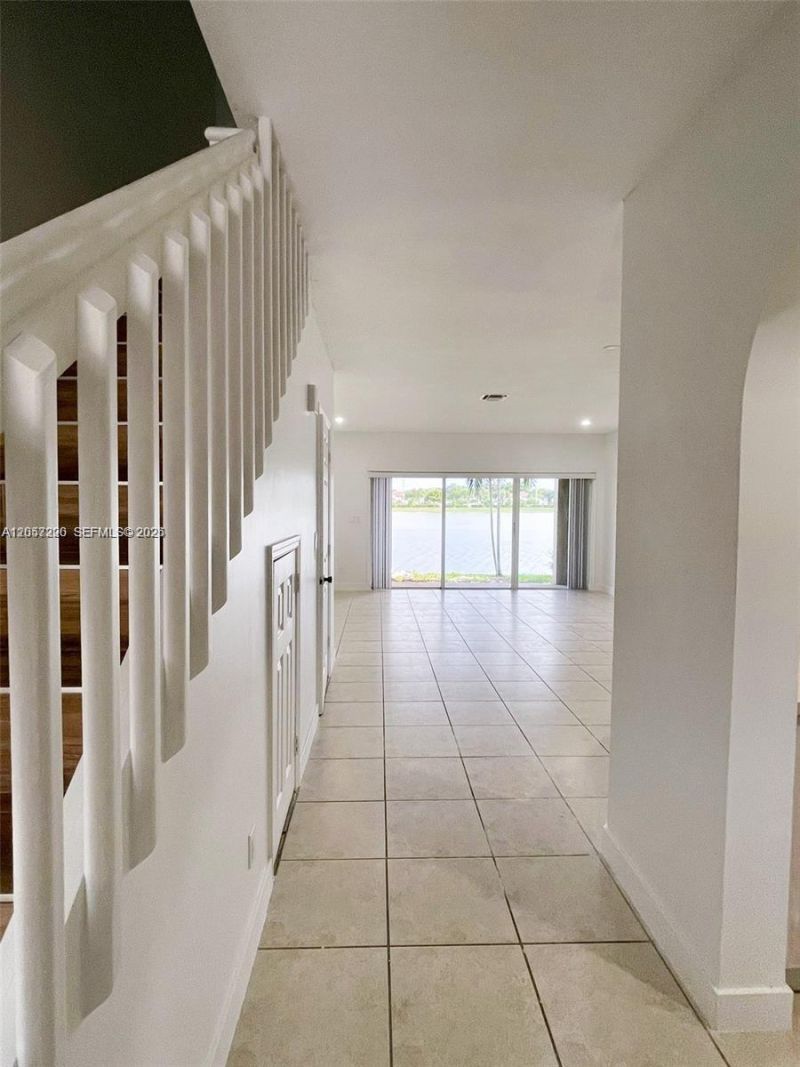 12162 SW 5th Ct , Pembroke Pines, FL 33025 Photo