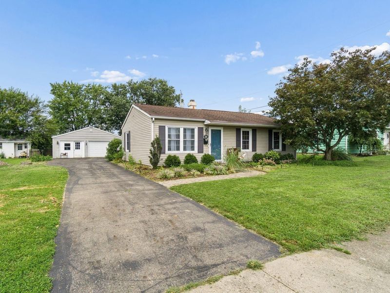 370 Sunnyview Drive , Circleville, OH 43113 Photo 2