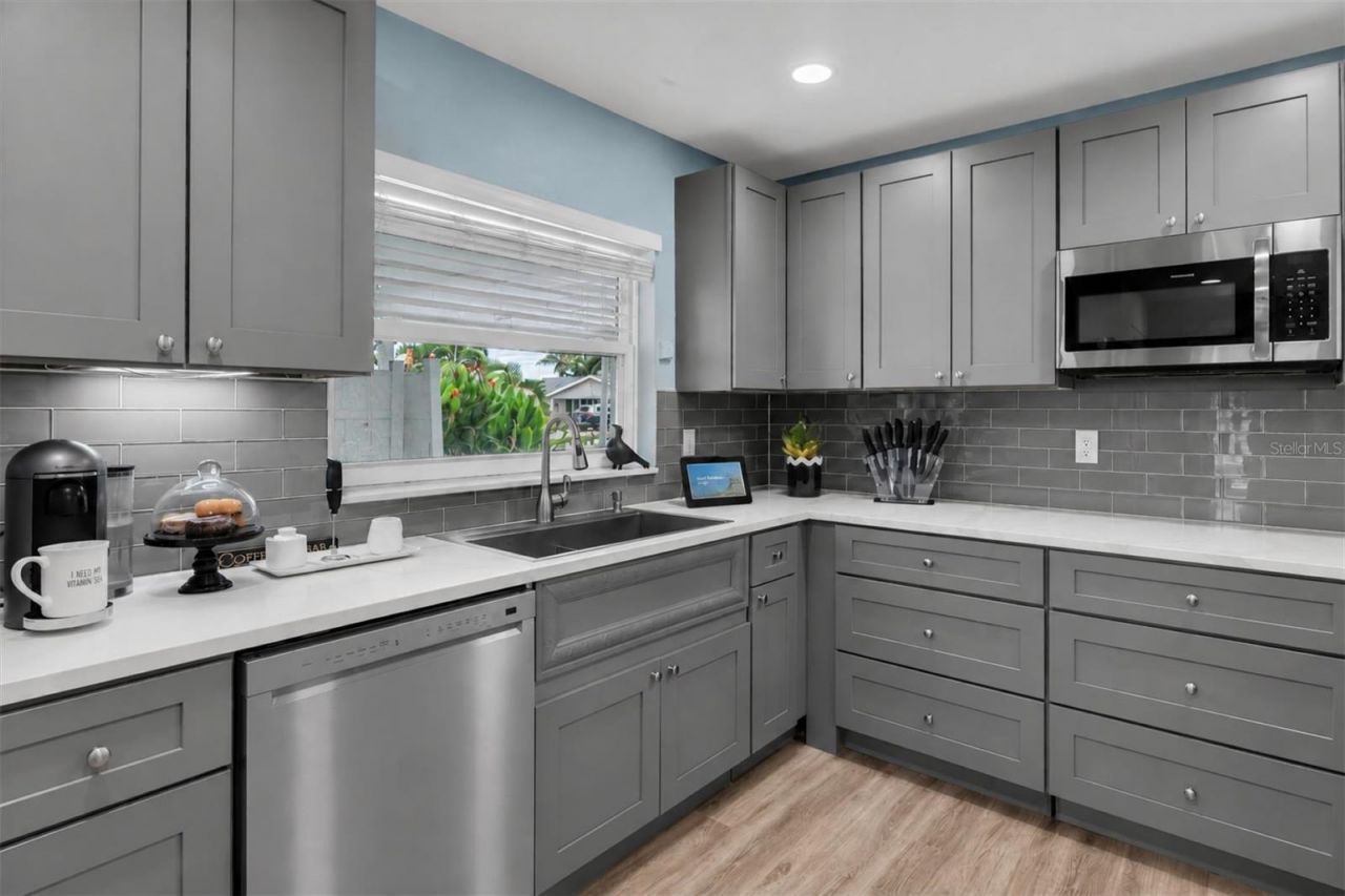 7891 4th Avenue S, Saint Petersburg, FL 33707 Photo