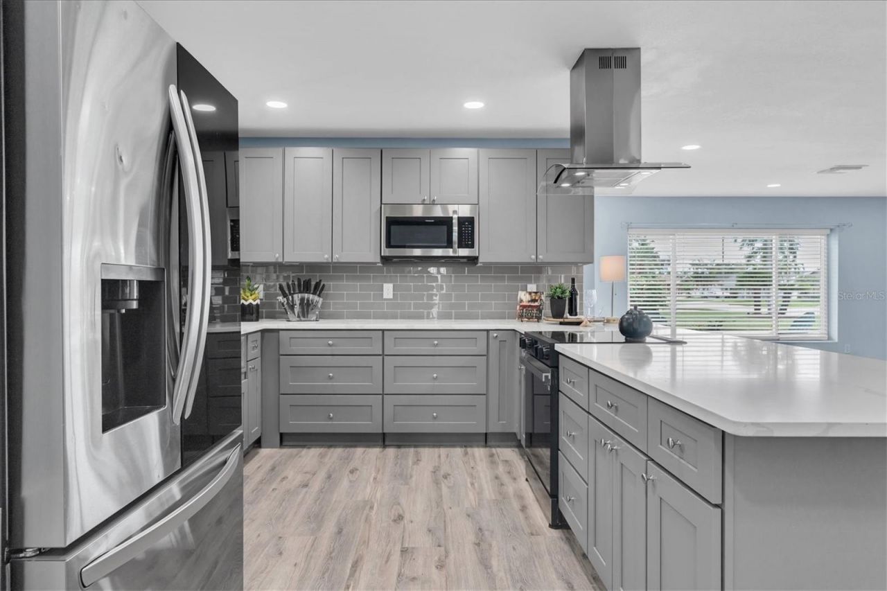 7891 4th Avenue S, Saint Petersburg, FL 33707 Photo
