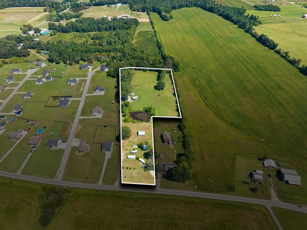 42 Marcella Falls Rd NE, Ethridge, TN 38456