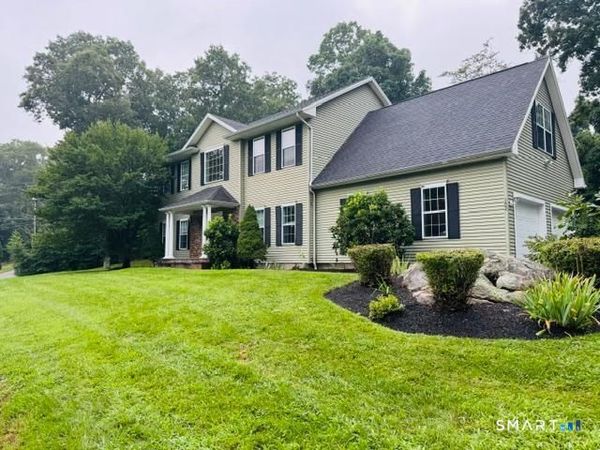 152 New London, Groton, CT 06340