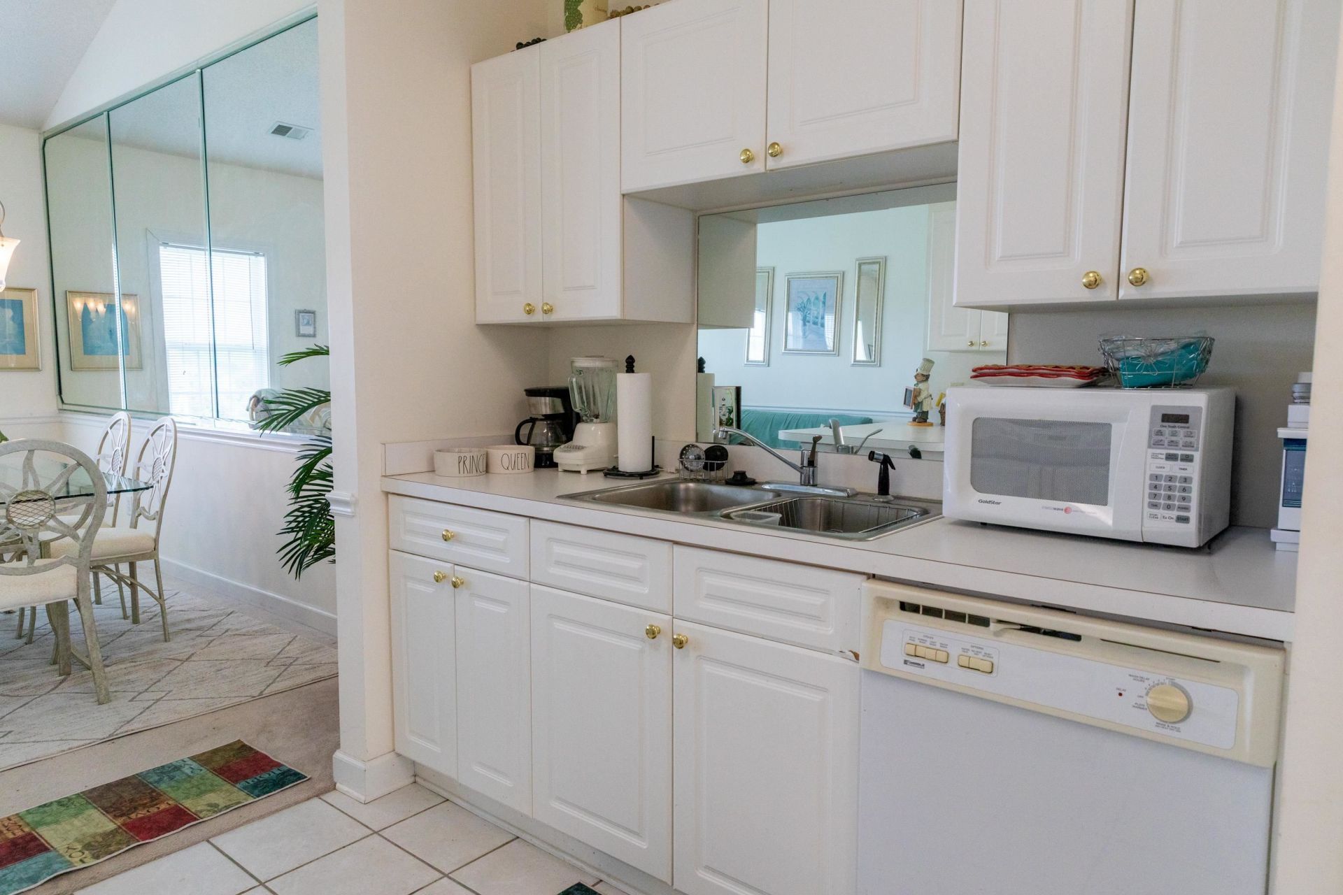 3969 Forsythia Ct. Photo 6