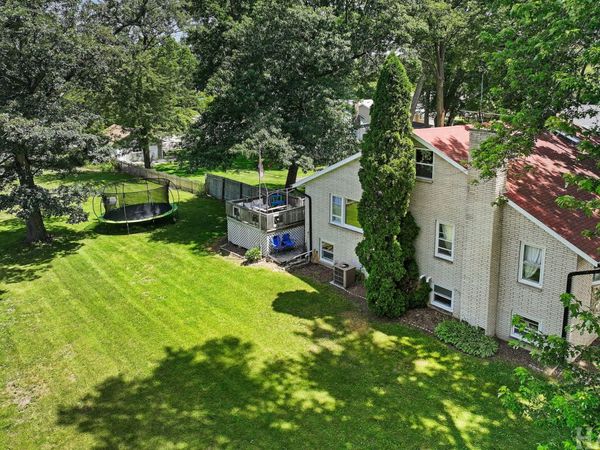41638 N Lotus Avenue , Antioch, IL 60002
