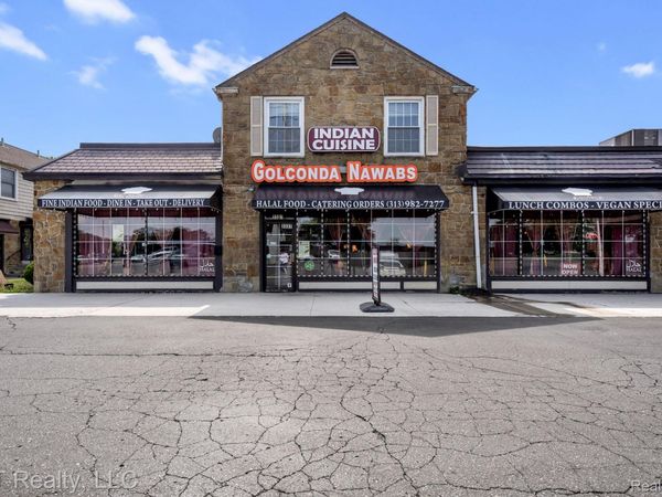 3337 Greenfield, Dearborn, Mi 48120