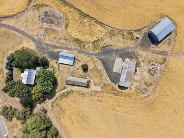 35808 S Drake Rd, Rosalia, WA 99170