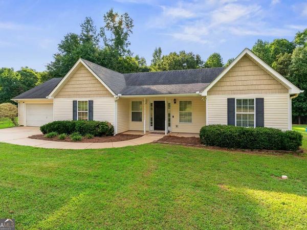 150 Cottonwood Trail, Jackson, GA 30233