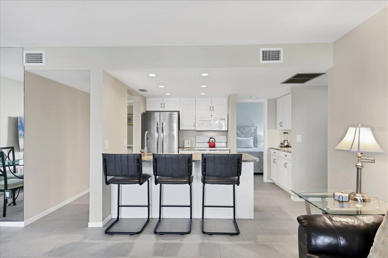 1900 Cove II Place, Unit 127, Sarasota, FL 34242 Photo