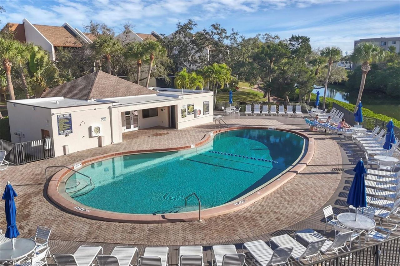 1900 Cove II Place, Unit 127, Sarasota, FL 34242 Photo