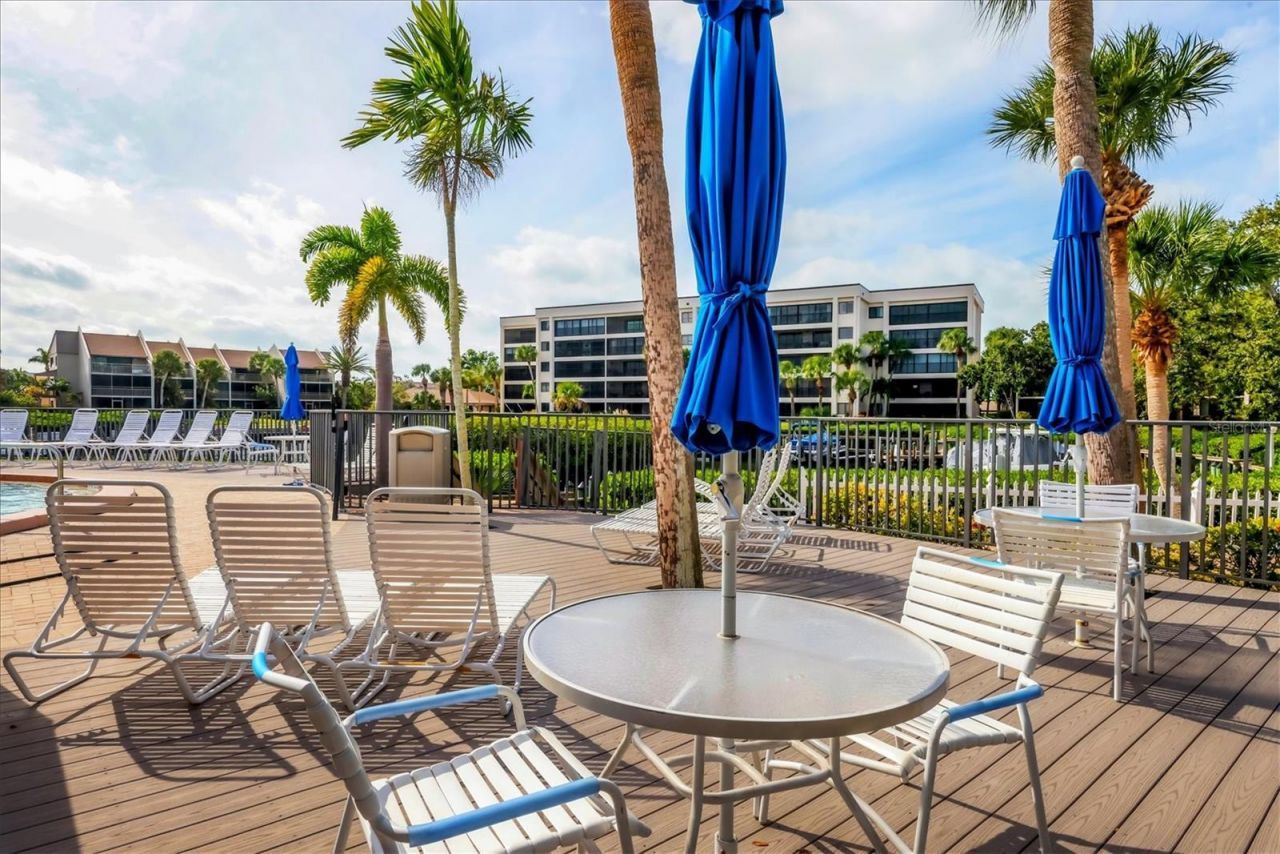 1900 Cove II Place, Unit 127, Sarasota, FL 34242 Photo