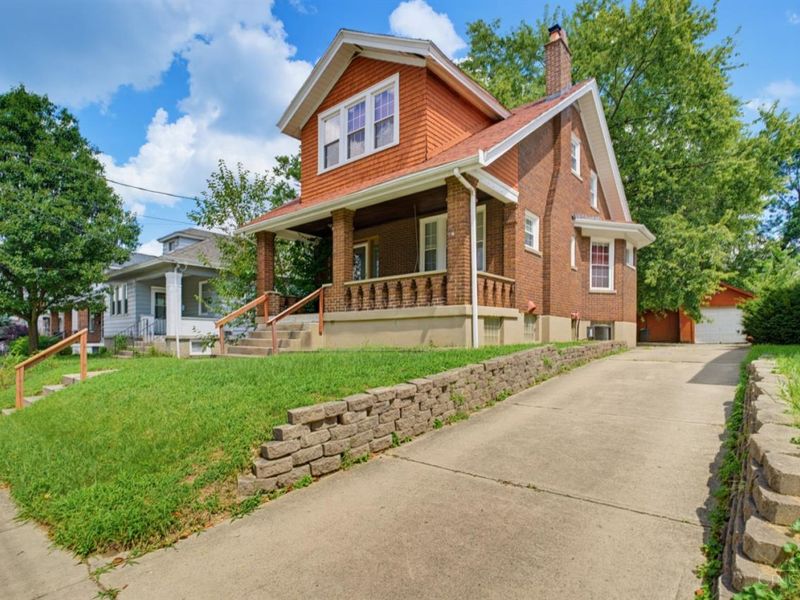 3918 Delmar Avenue, Cheviot, OH 45211 Photo 2