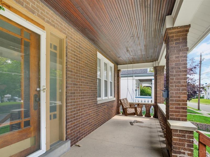 3918 Delmar Avenue, Cheviot, OH 45211 Photo 3