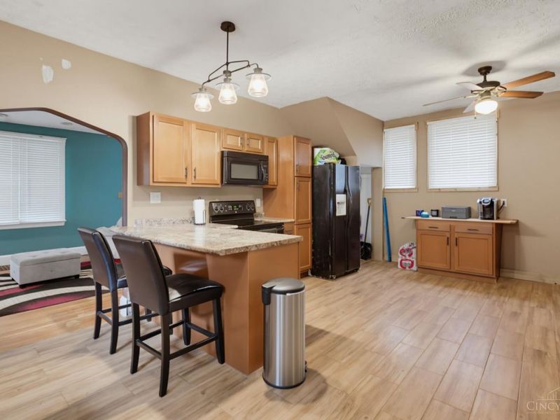 3918 Delmar Avenue, Cheviot, OH 45211 Photo 9