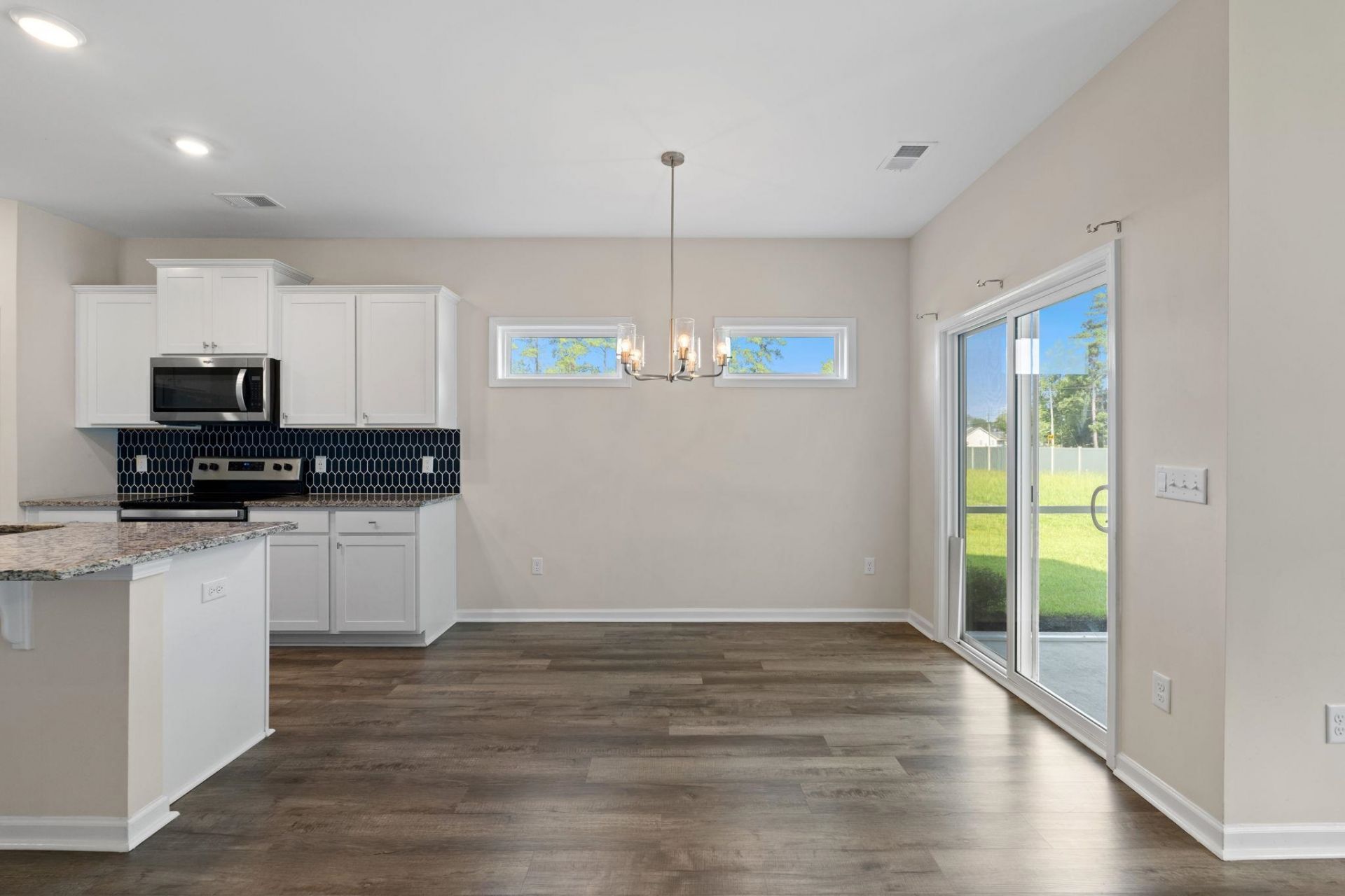 115 Avery Woods Dr. Photo 13