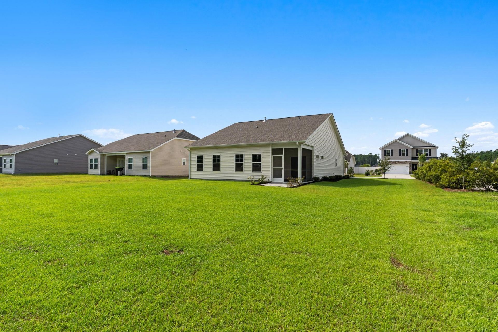 115 Avery Woods Dr. Photo 39
