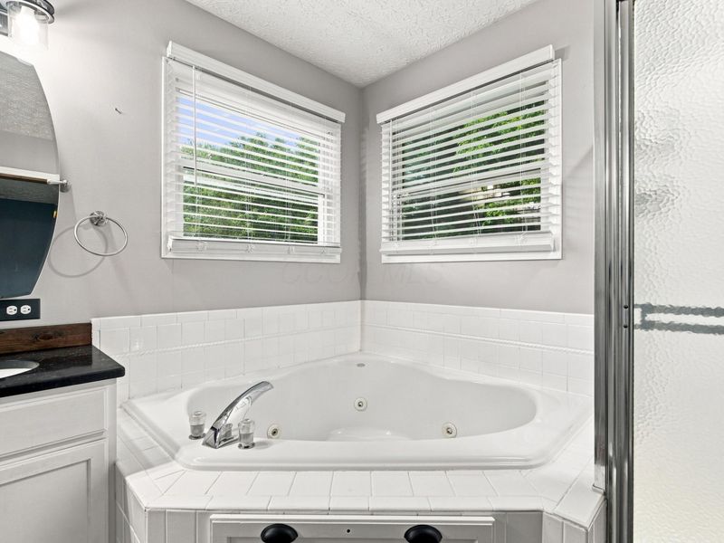 9825 Lynns Road, Etna, OH 43062 Photo 42