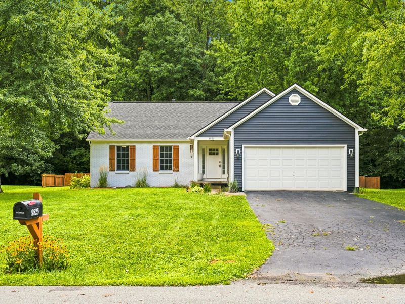 9825 Lynns Road, Etna, OH 43062 Photo 5