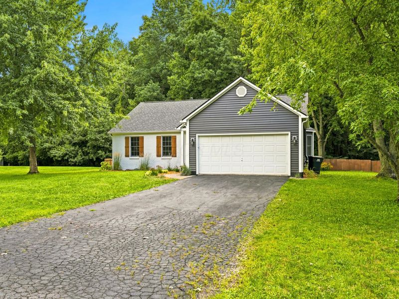 9825 Lynns Road, Etna, OH 43062 Photo 6
