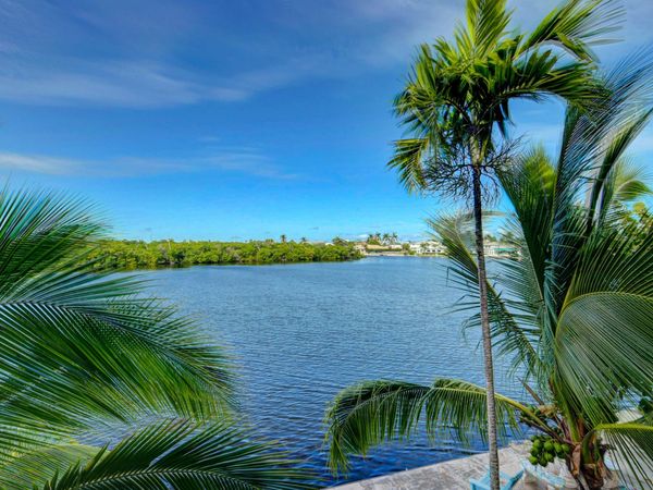 6520 N Ocean Boulevard, Ocean Ridge, FL 33435