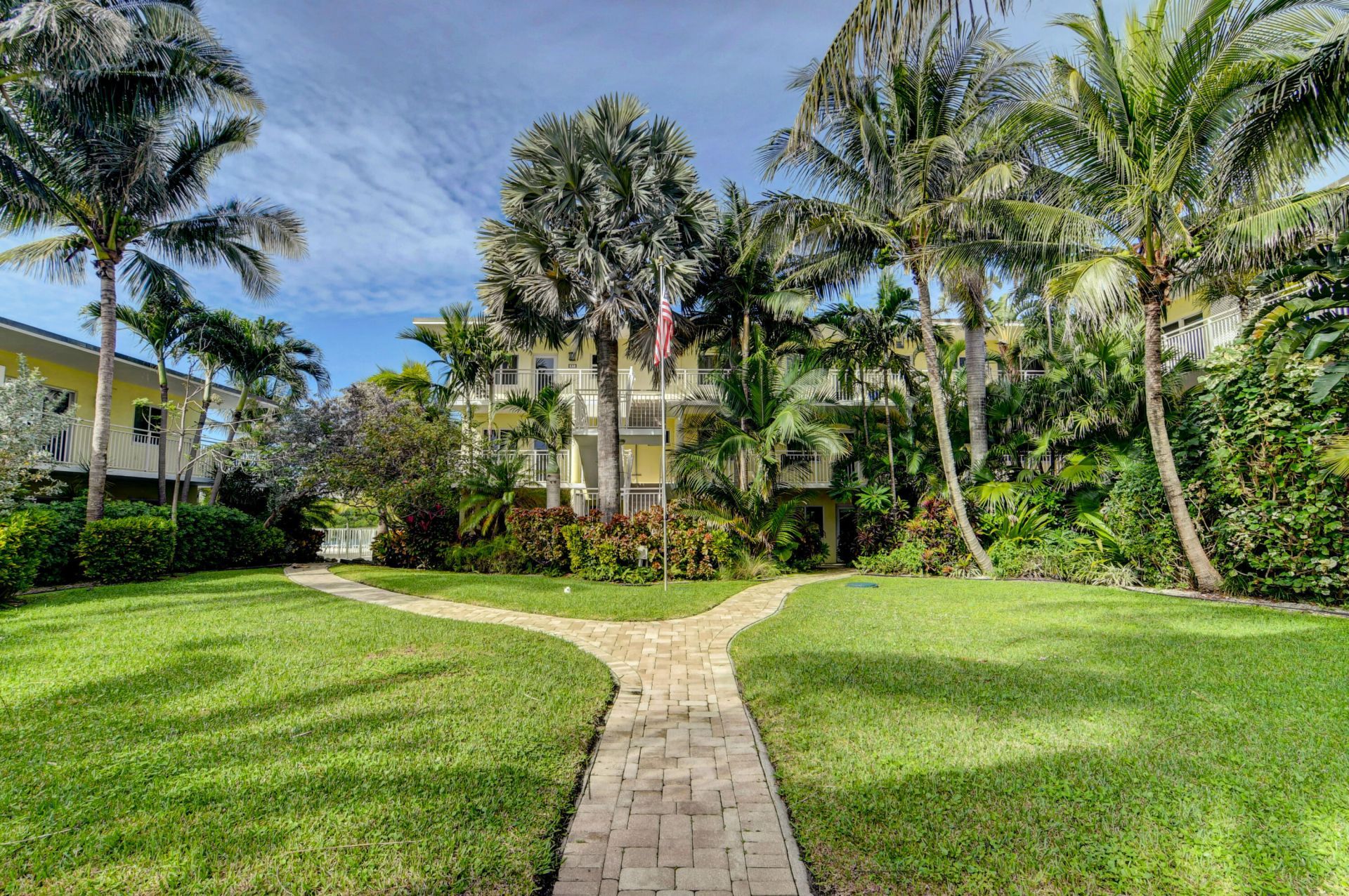 6520 N Ocean Boulevard, Ocean Ridge, FL 33435 Photo