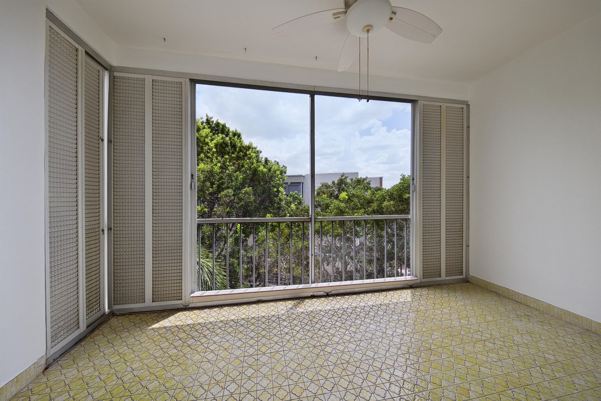 6731 Cypress Road, Unit 402, Plantation, FL 33317 Photo