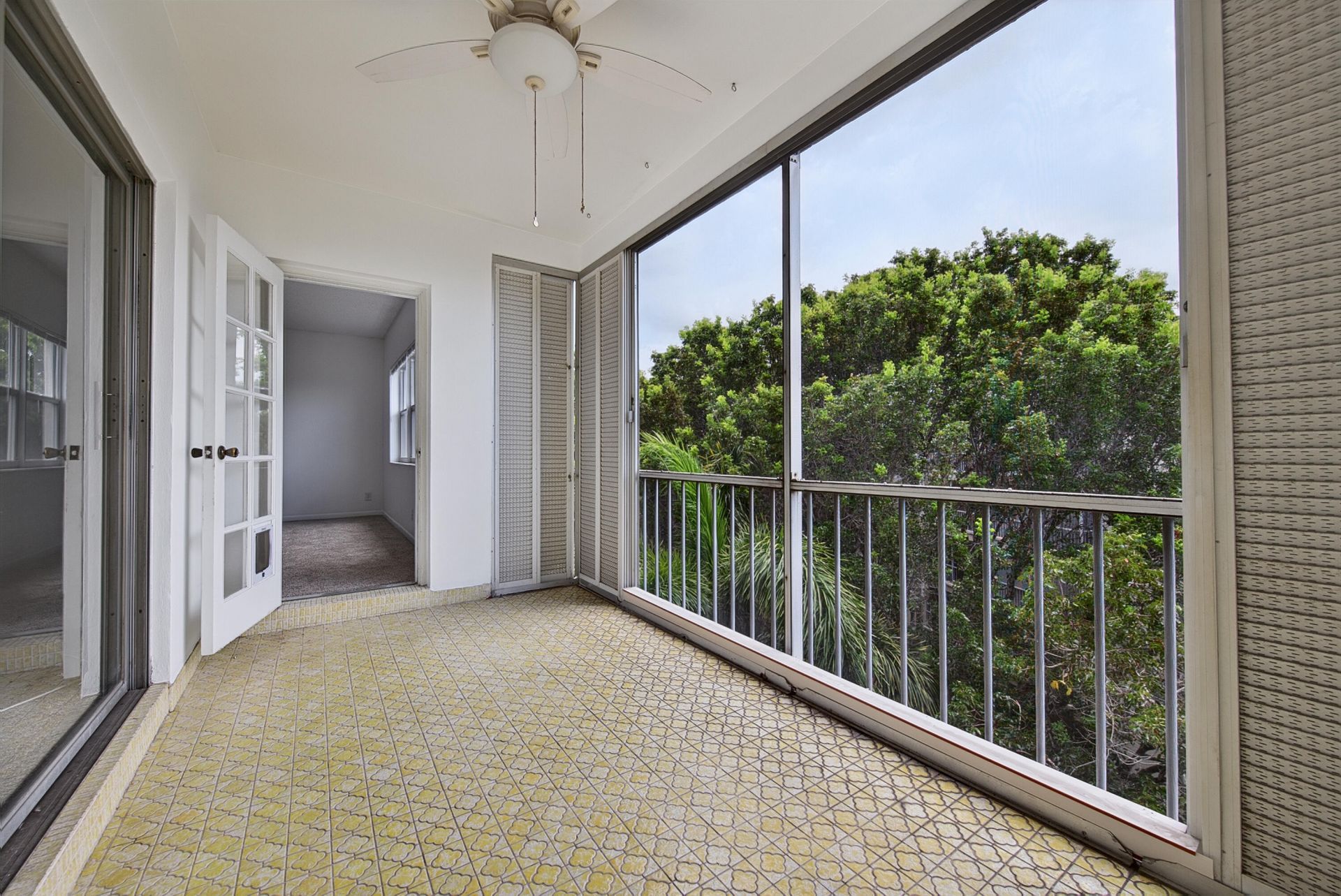 6731 Cypress Road, Unit 402, Plantation, FL 33317 Photo