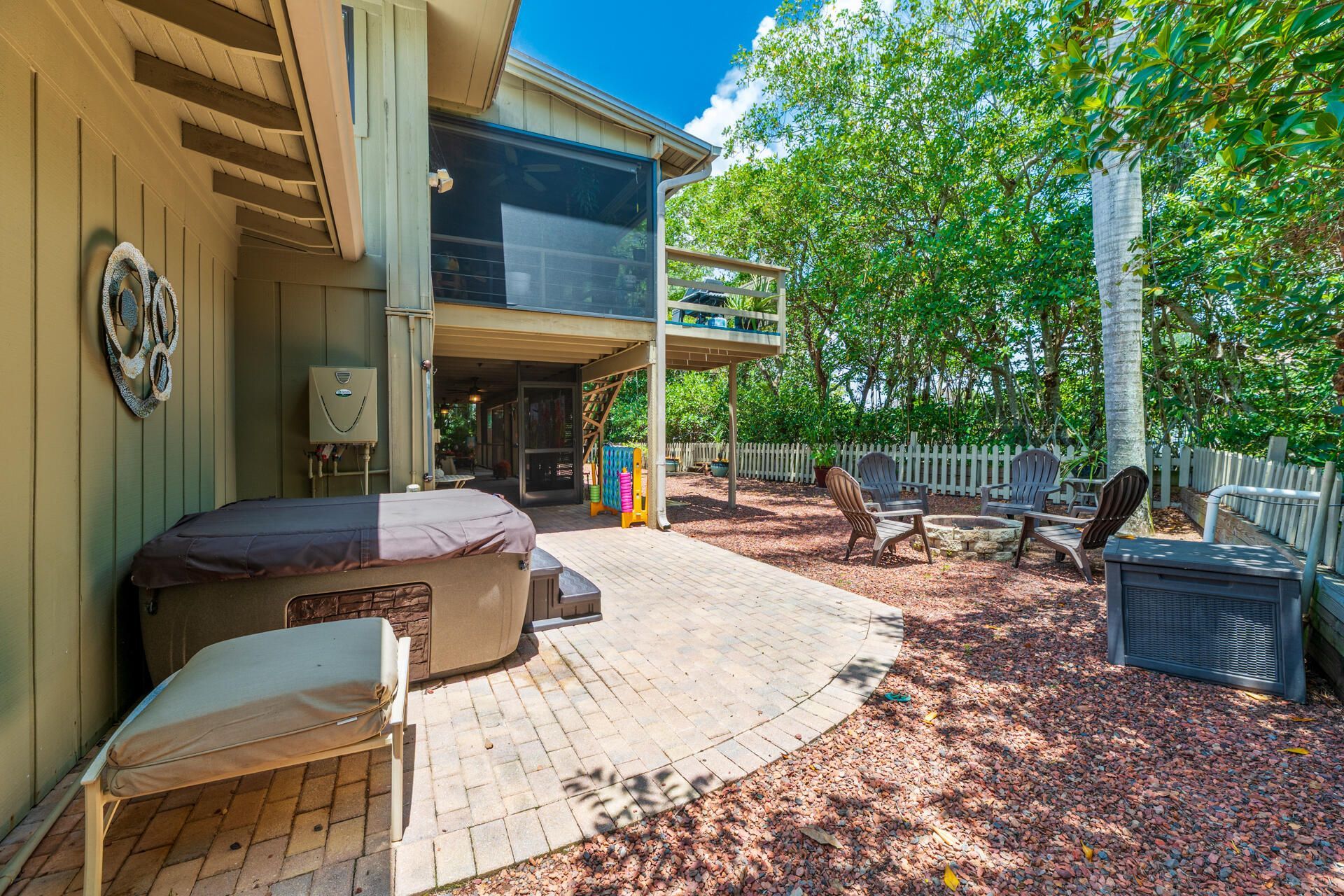 304 SW Indian Groves Drive, Stuart, FL 34994 Photo