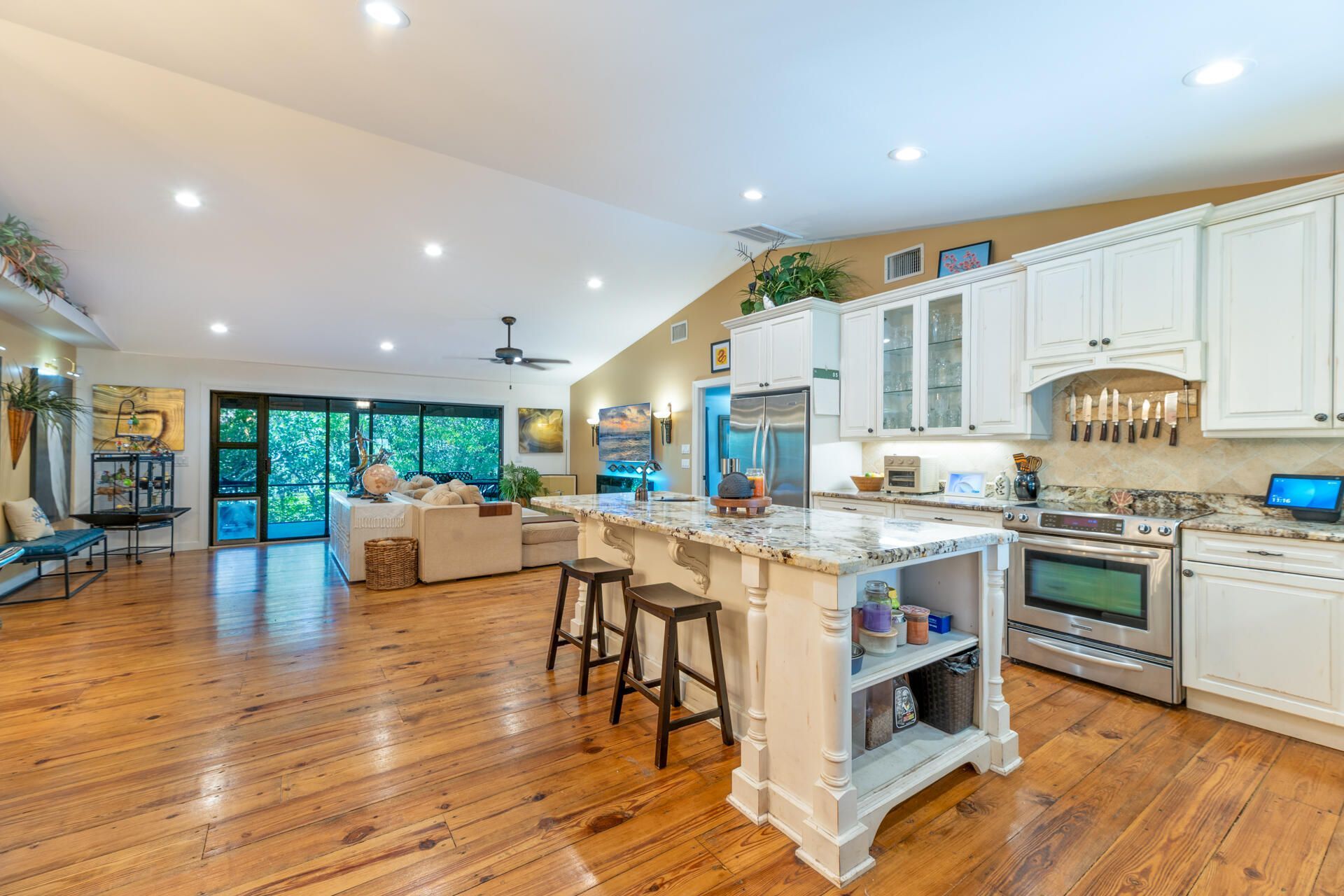 304 SW Indian Groves Drive, Stuart, FL 34994 Photo