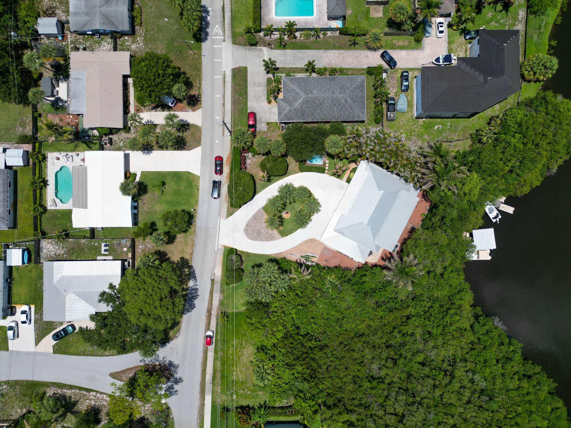 304 SW Indian Groves Drive, Stuart, FL 34994 Photo