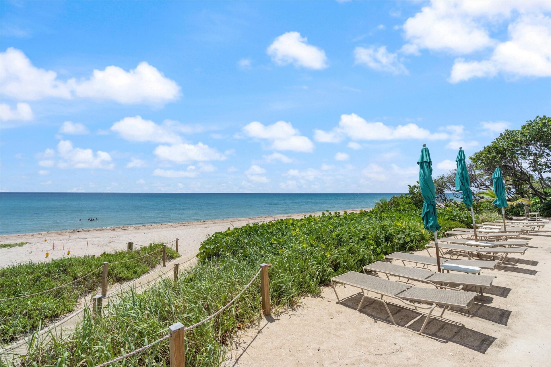 1021 Hillsboro Mile, Unit 504, Hillsboro Beach, FL 33062 Photo