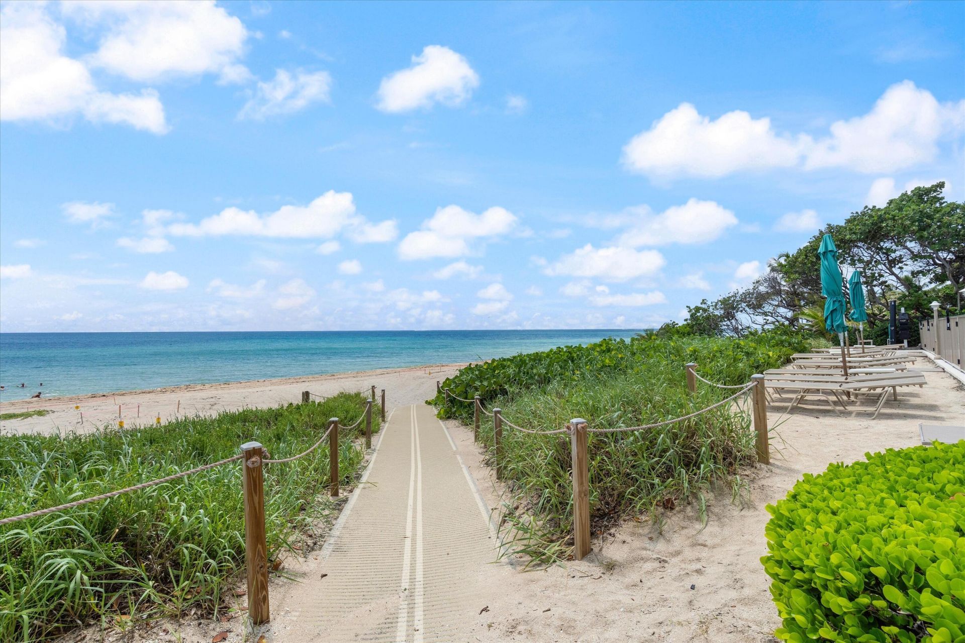 1021 Hillsboro Mile, Unit 504, Hillsboro Beach, FL 33062 Photo