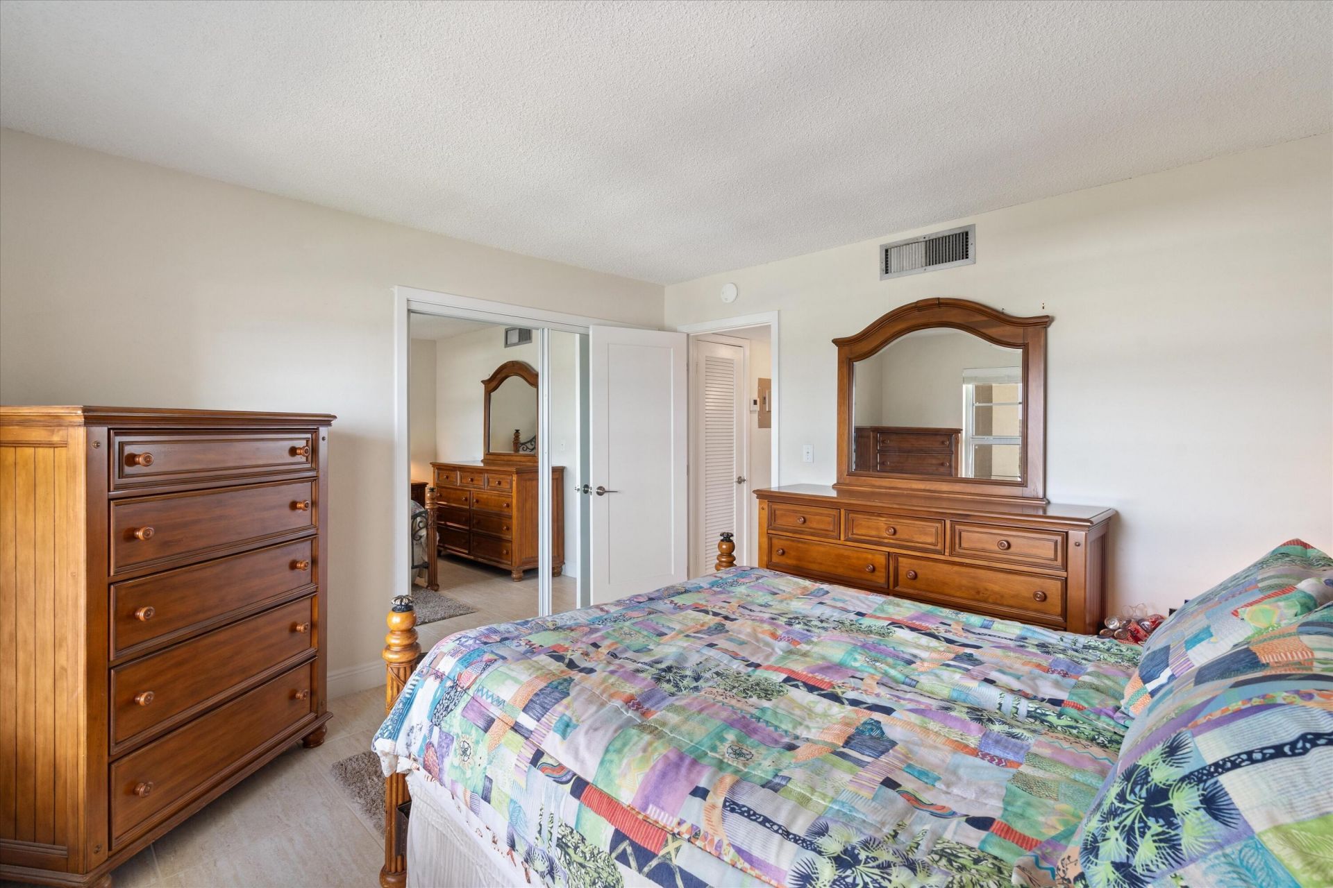1021 Hillsboro Mile, Unit 504, Hillsboro Beach, FL 33062 Photo