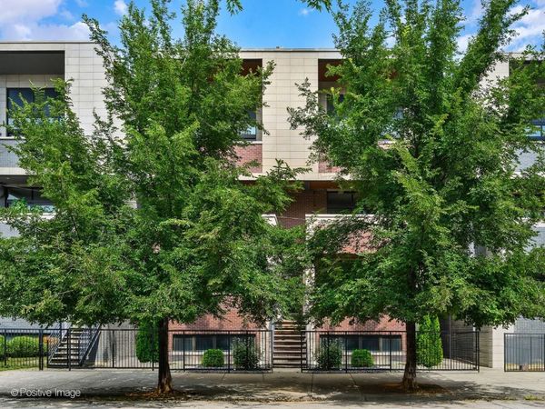 1224 W Ohio Street , Unit 3E, Chicago, IL 60642
