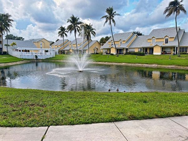 6339 La Costa Dr , Unit B, Boca Raton, FL 33433