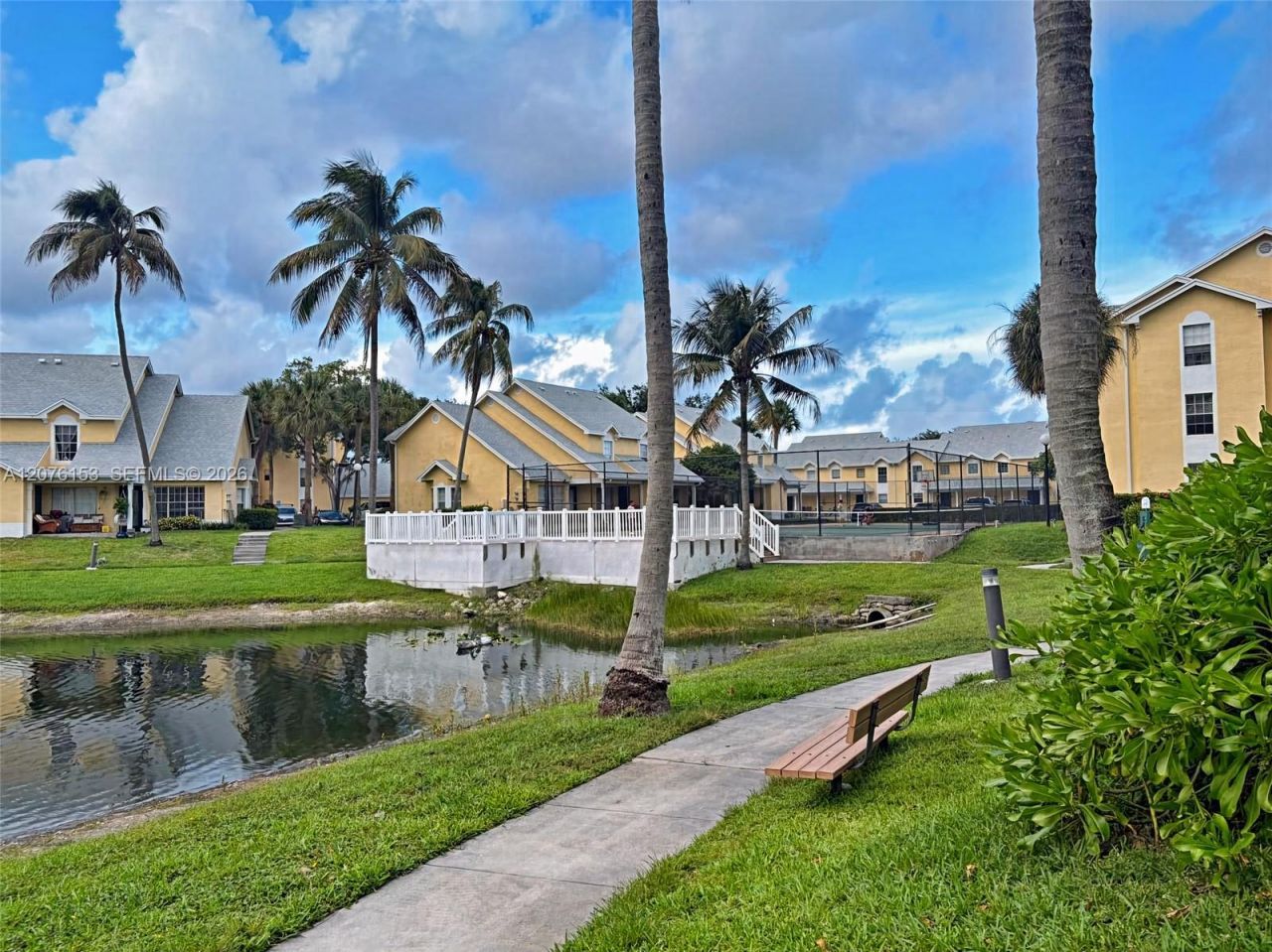 6339 La Costa Dr , Unit B, Boca Raton, FL 33433 Photo