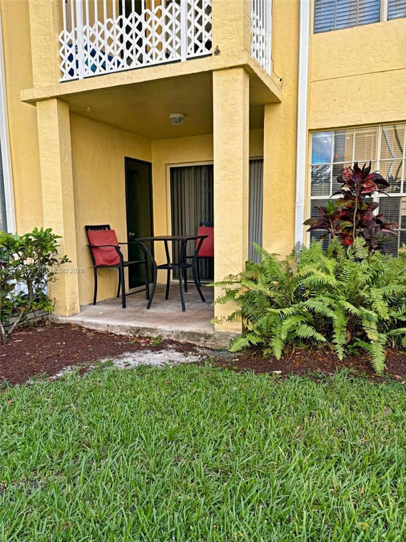 6339 La Costa Dr , Unit B, Boca Raton, FL 33433 Photo