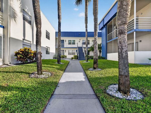 515 Normandy Lane, Delray Beach, FL 33484