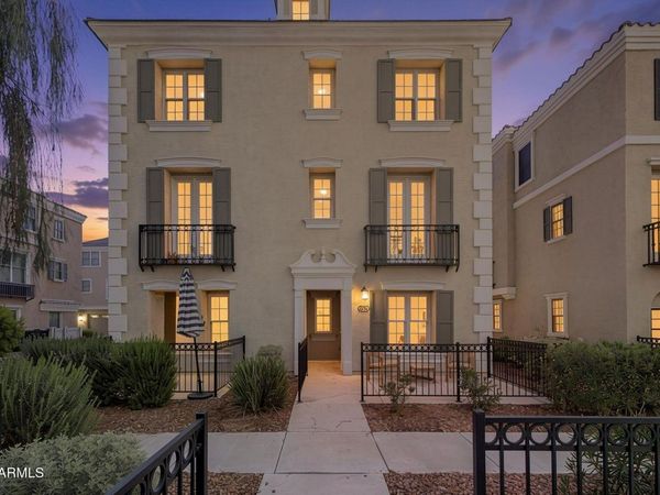 2790 S ALPINE Drive, Gilbert, AZ 85295
