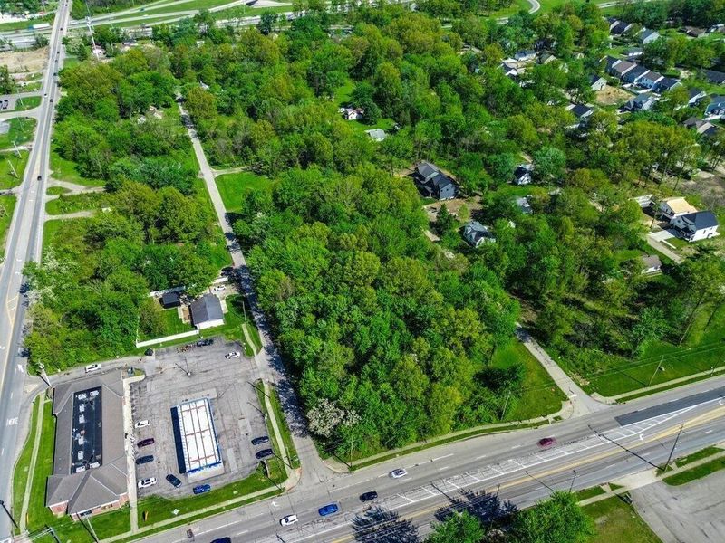3731 Armuth Avenue , Columbus, OH 43219 Photo 3