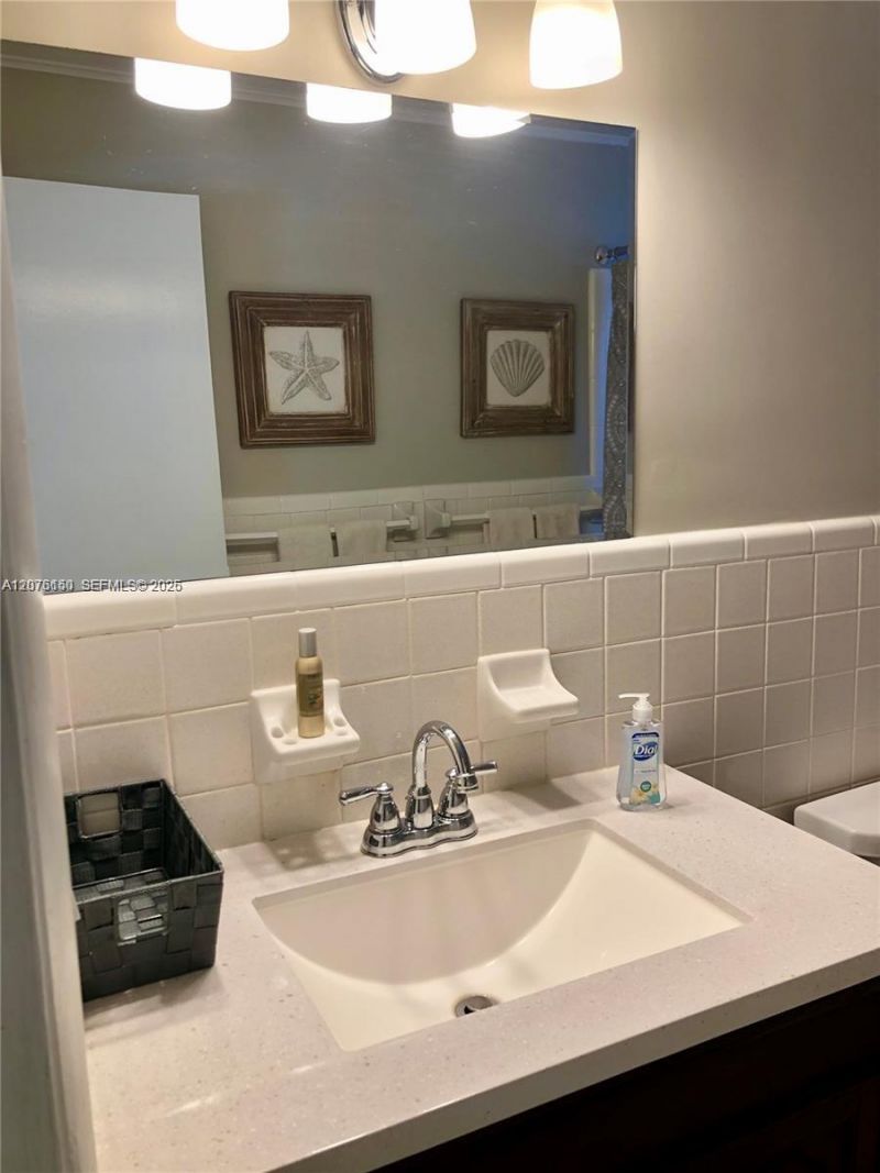 1241 Manor Dr , Singer Island, FL 33404 Photo